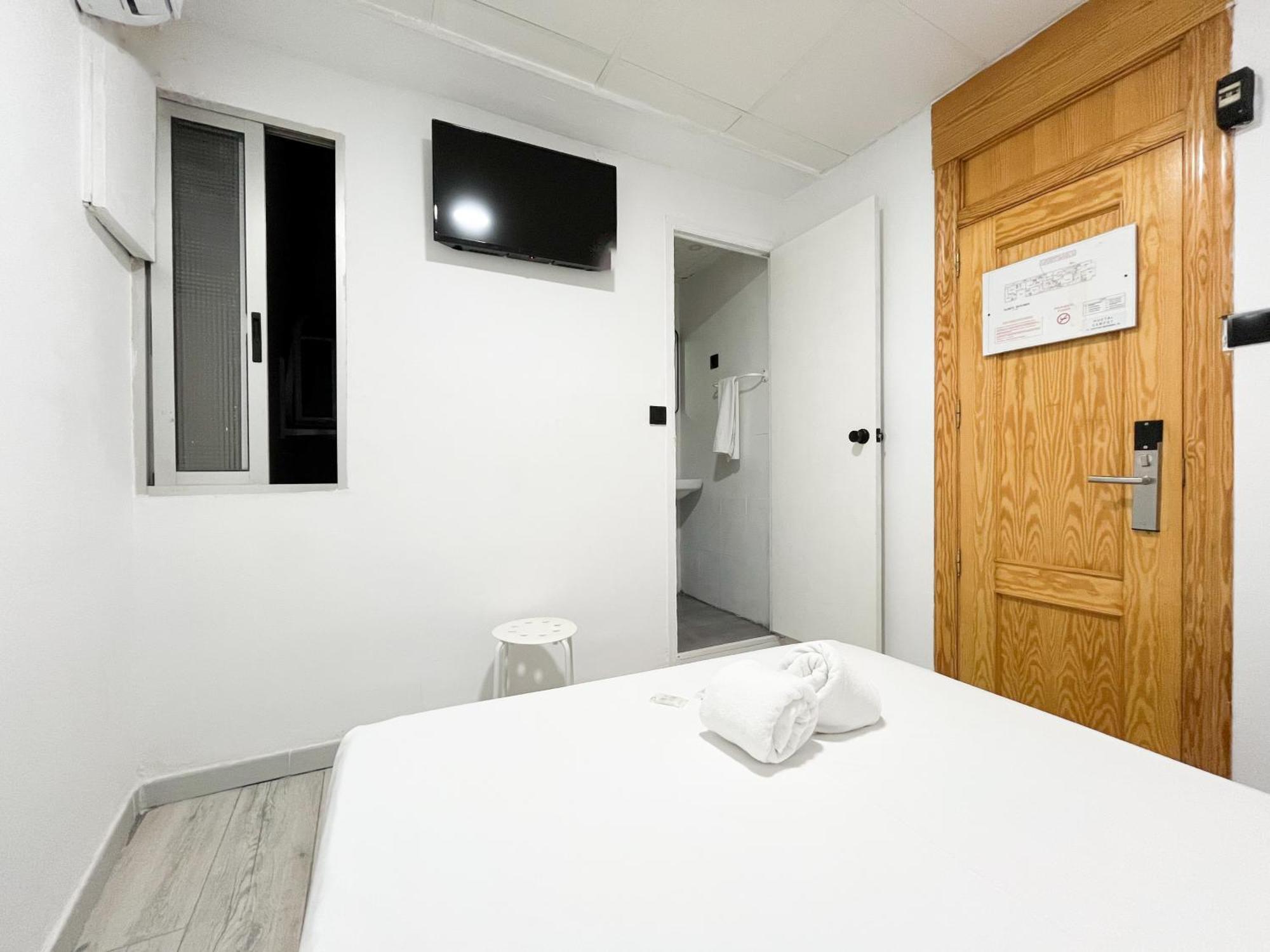 Hotel Sleep&Go Alicante Exterior foto